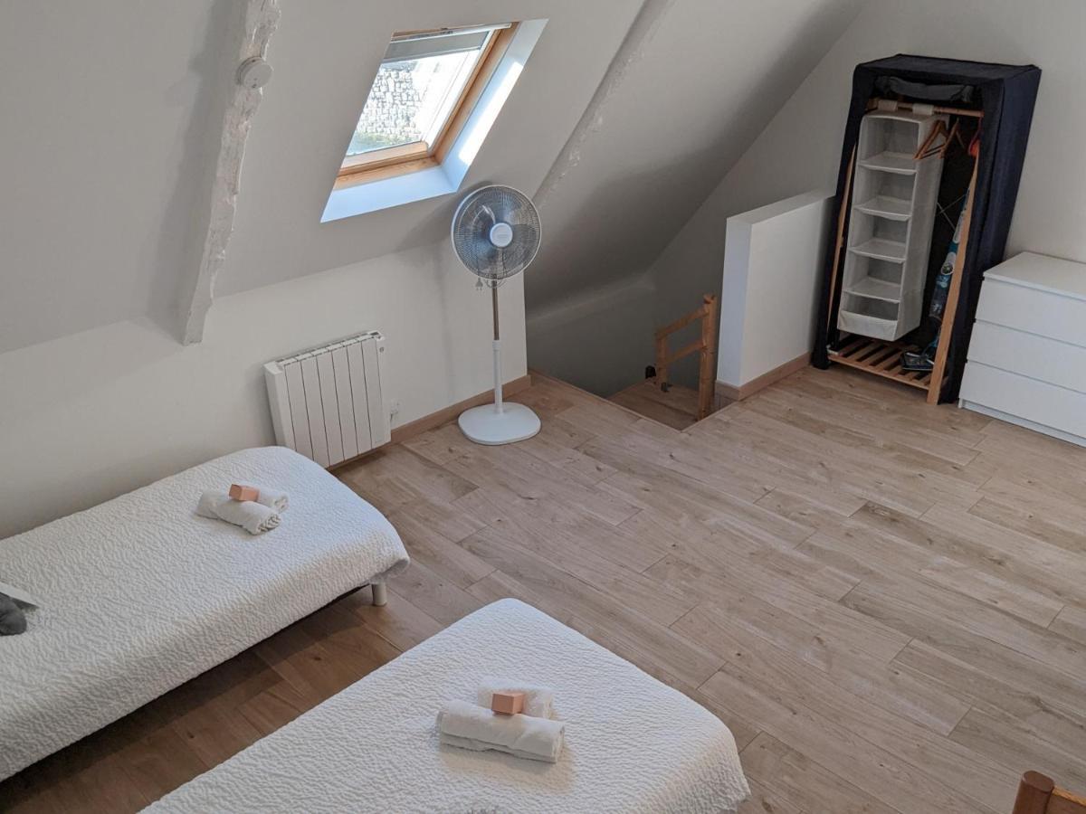 KERDAMEZ DINAN Maison rénovée 6 pers prox centre Exterior foto
